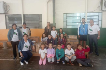 Foto - Doação das Escolas